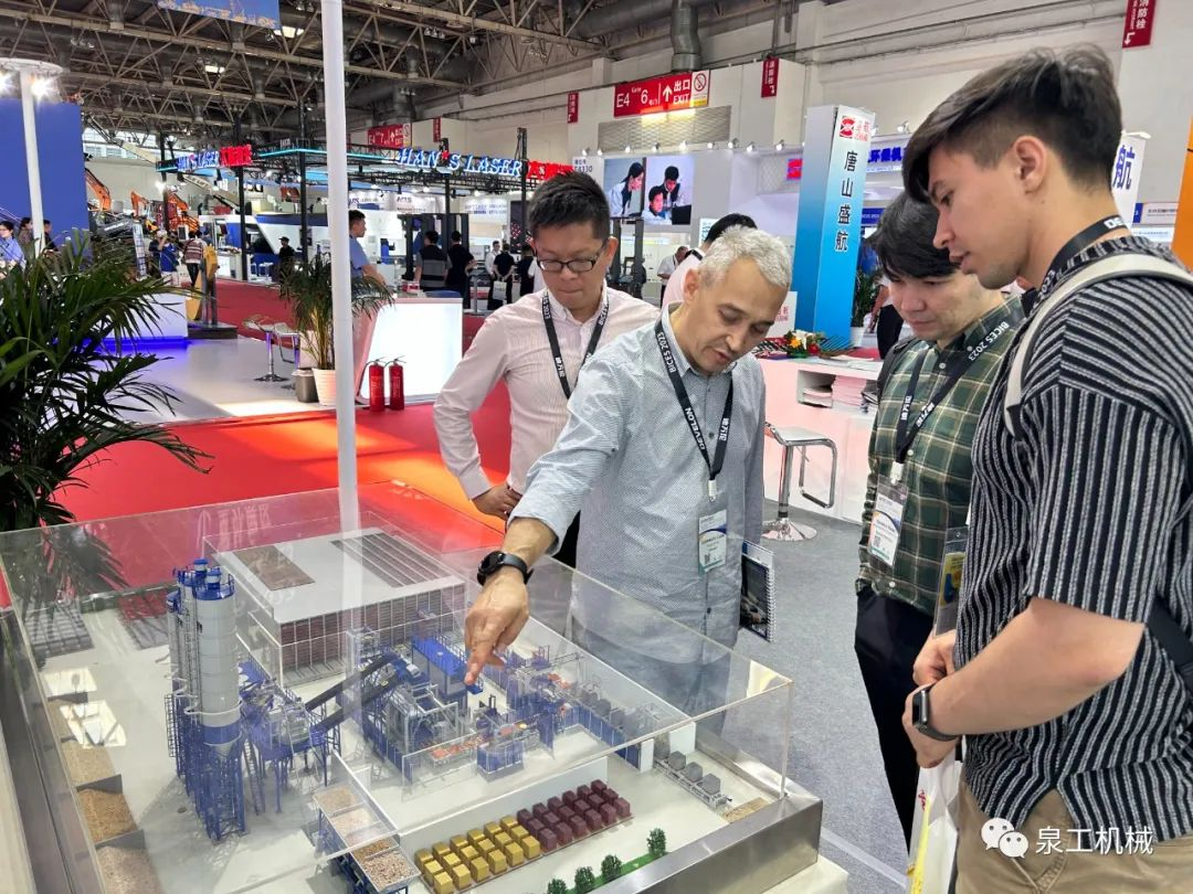 BICES 2023丨綠色裝備，智造未來！泉工股份閃耀北京工程機(jī)械展