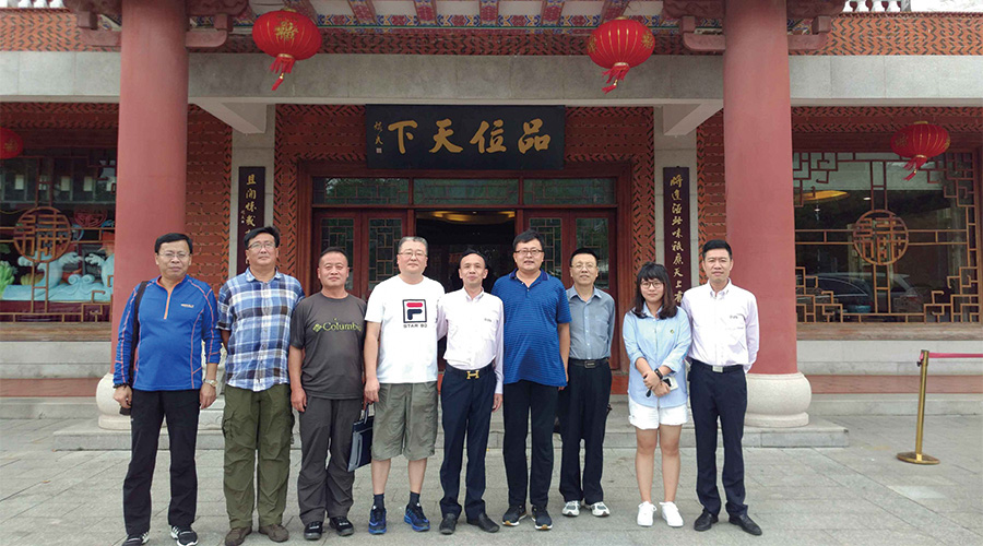 吉建筑專家：泉工鋪就“會呼吸”的道路，了不起
